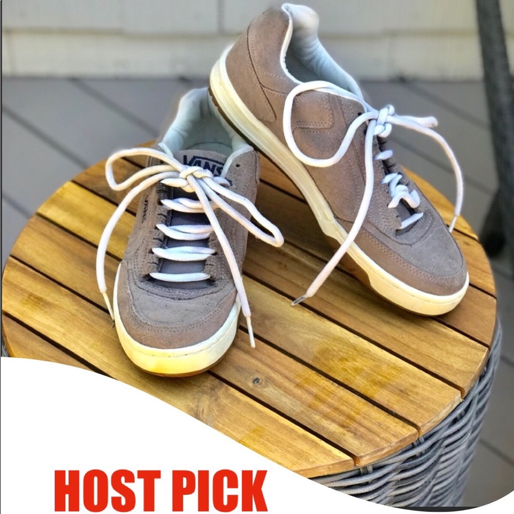 🎉HP x 2🎉VANS EMORY SIZE 10.5 MENS BEIGE SHOES ⭐️